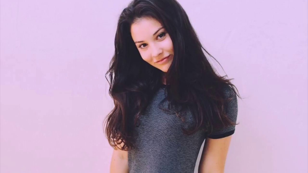 Gracie Abrams