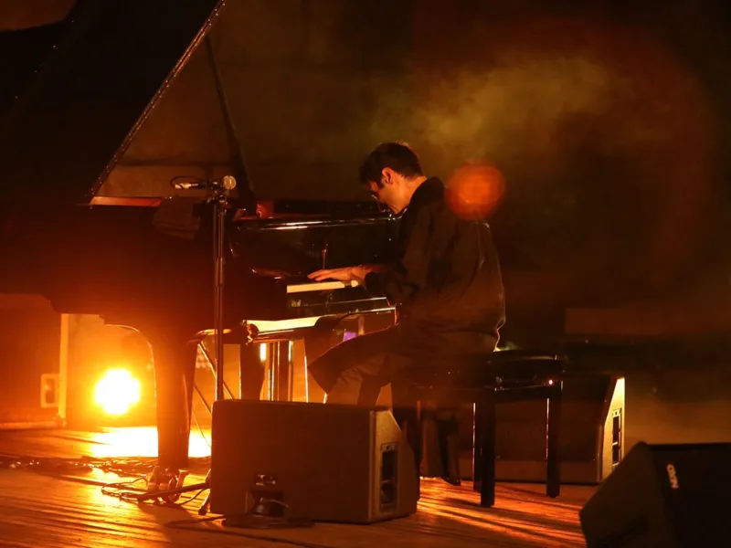 Tigran Hamasyan tickets